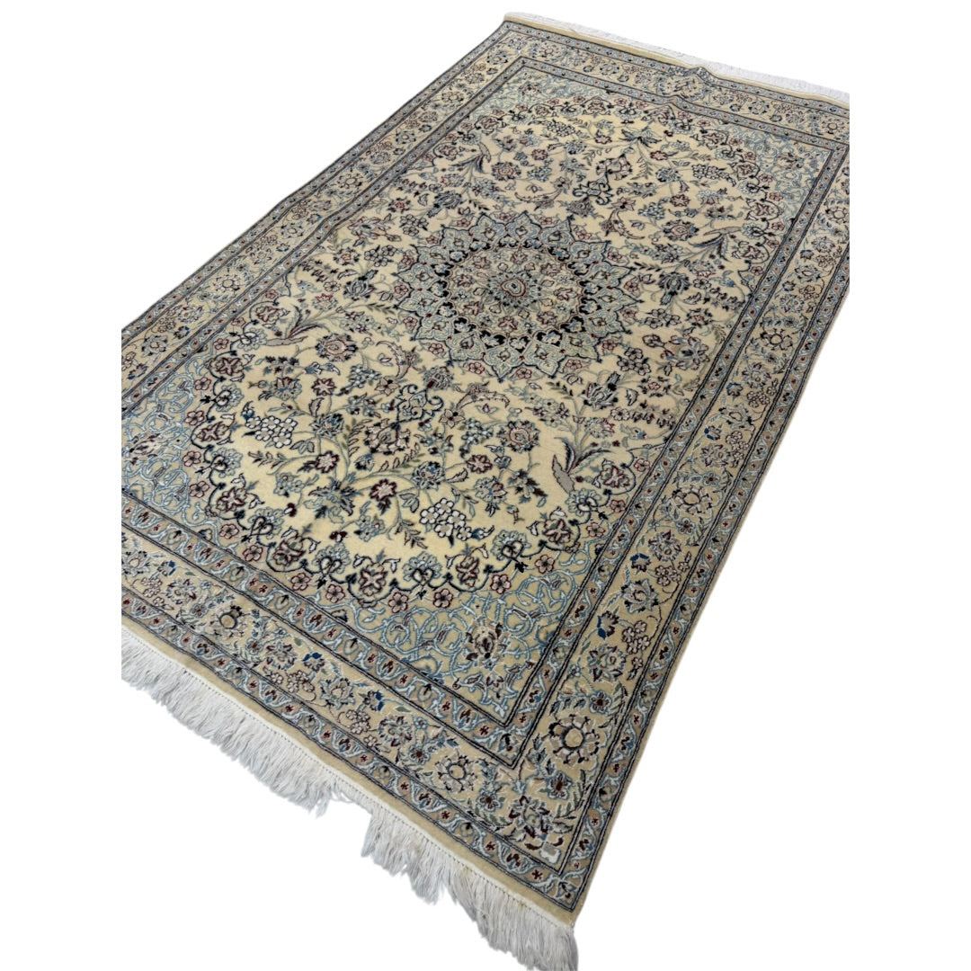 Nain 9 La - Handmade - 217